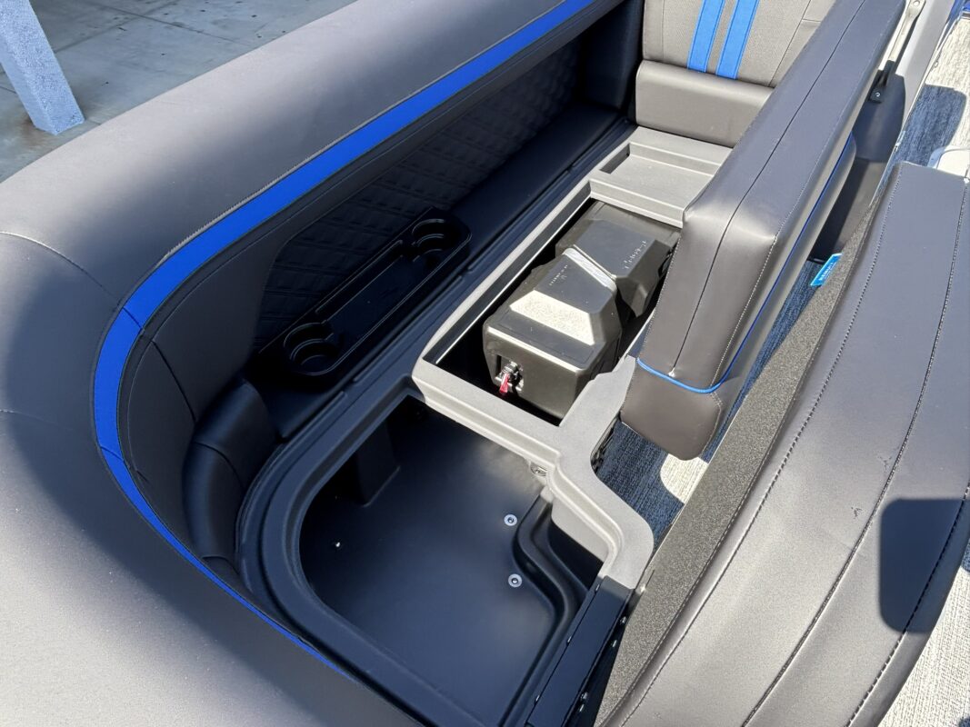 2026 Bennington 22 SSB Sport