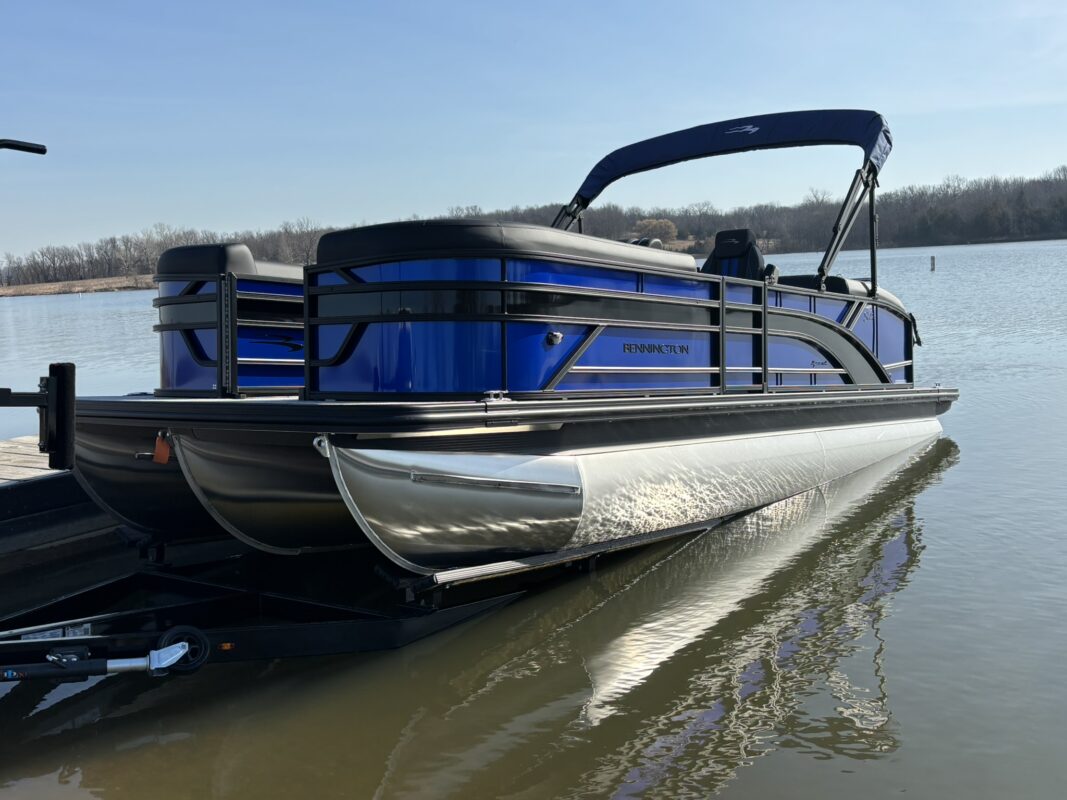 2026 Bennington 22 SSB Sport
