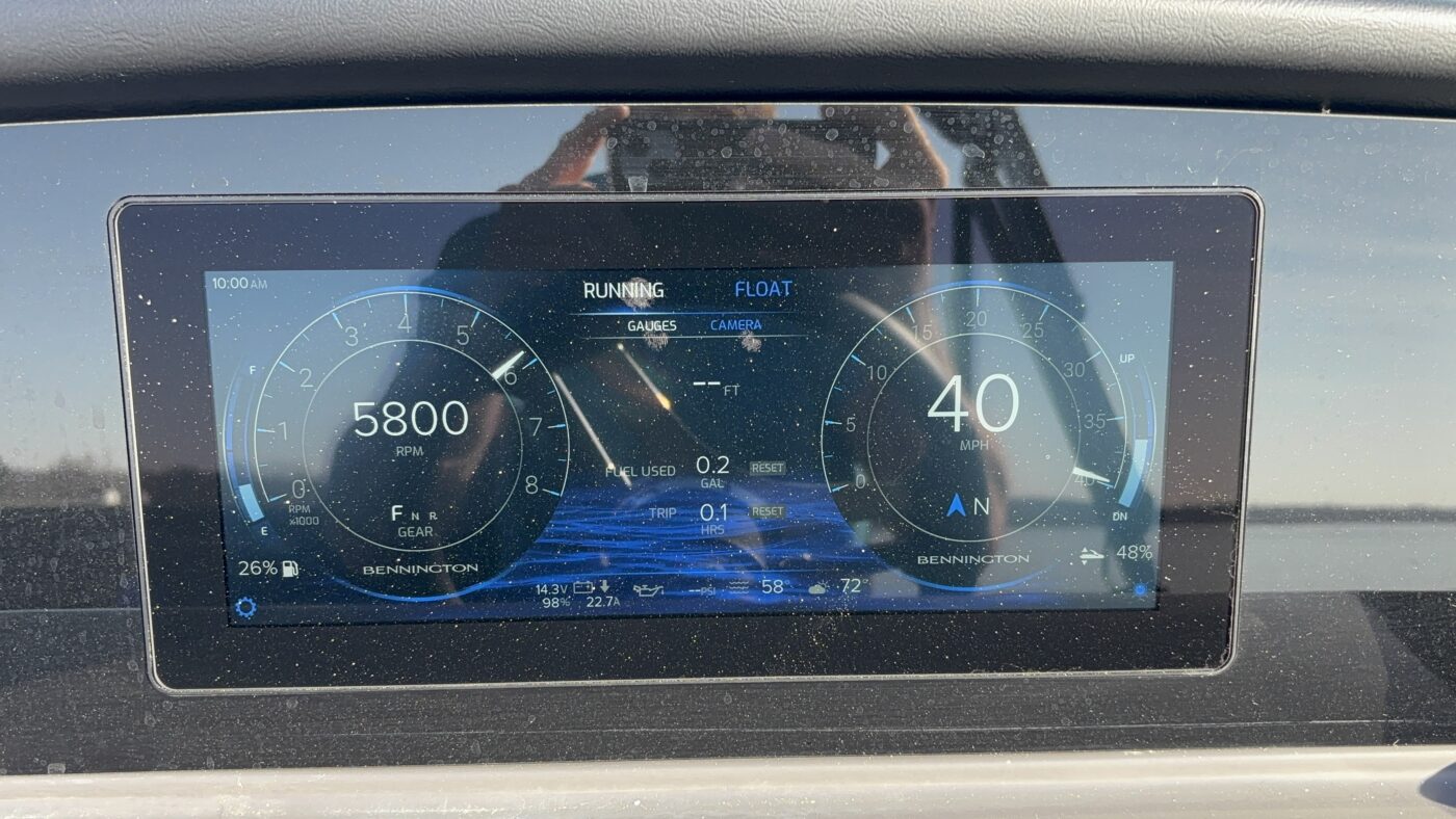 2026 Bennington 22 SSB Sport