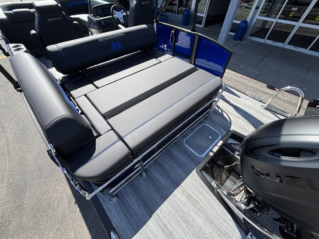 2026 Bennington 22 SSB Sport