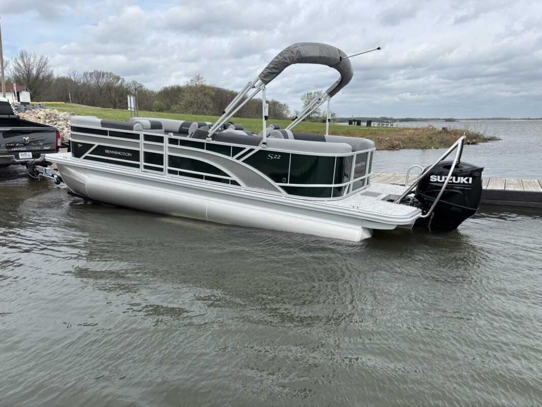 2026 Bennington 22 SSR Base