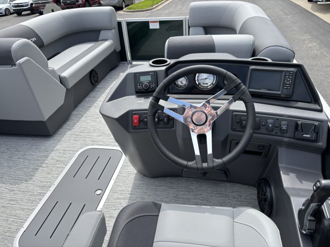 2026 Bennington 22 SSR Base