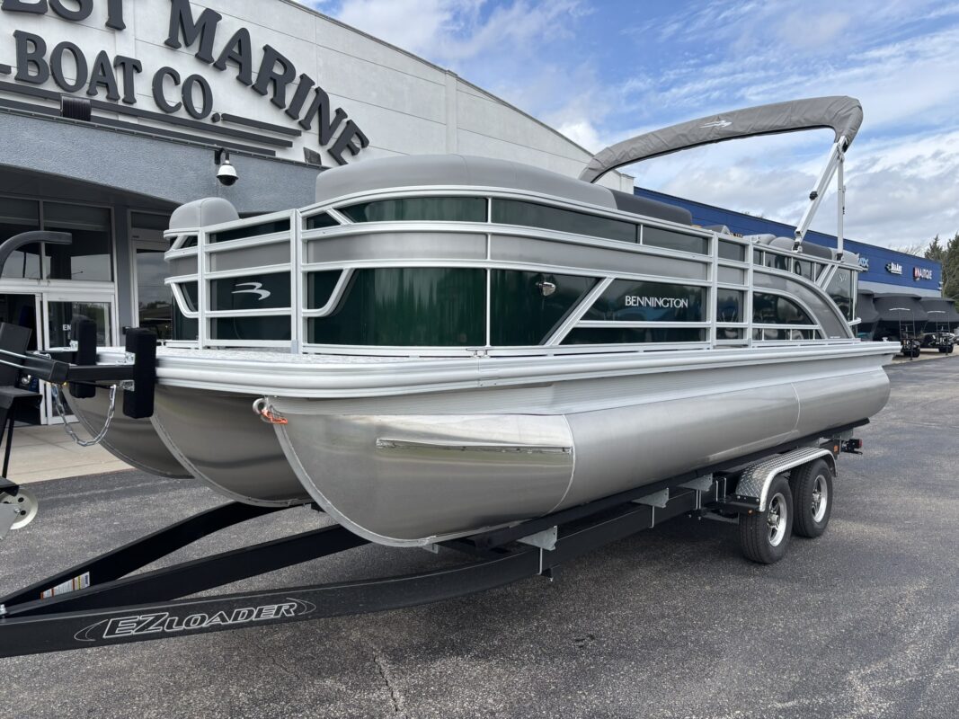 2026 Bennington 22 SSR Base