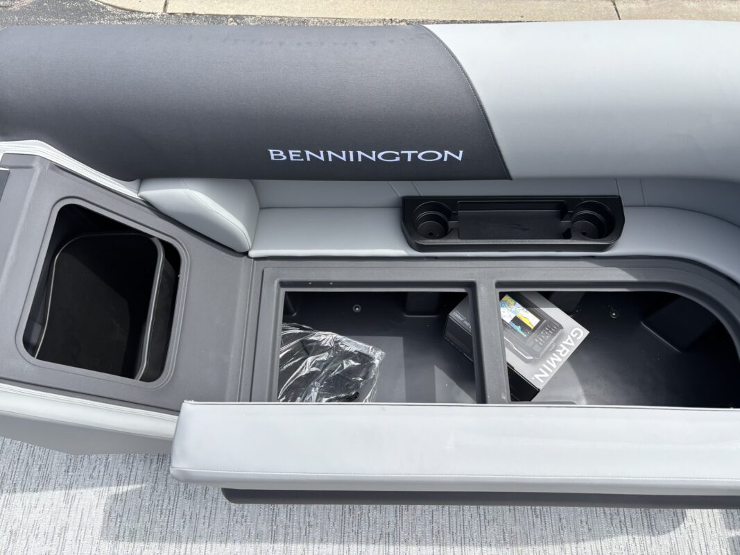 2026 Bennington 22 SSR Base