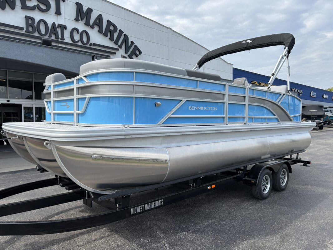 2026 Bennington 22 SSB Base