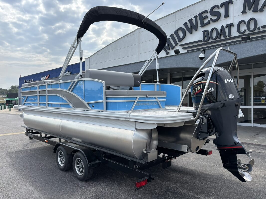 2026 Bennington 22 SSB Base