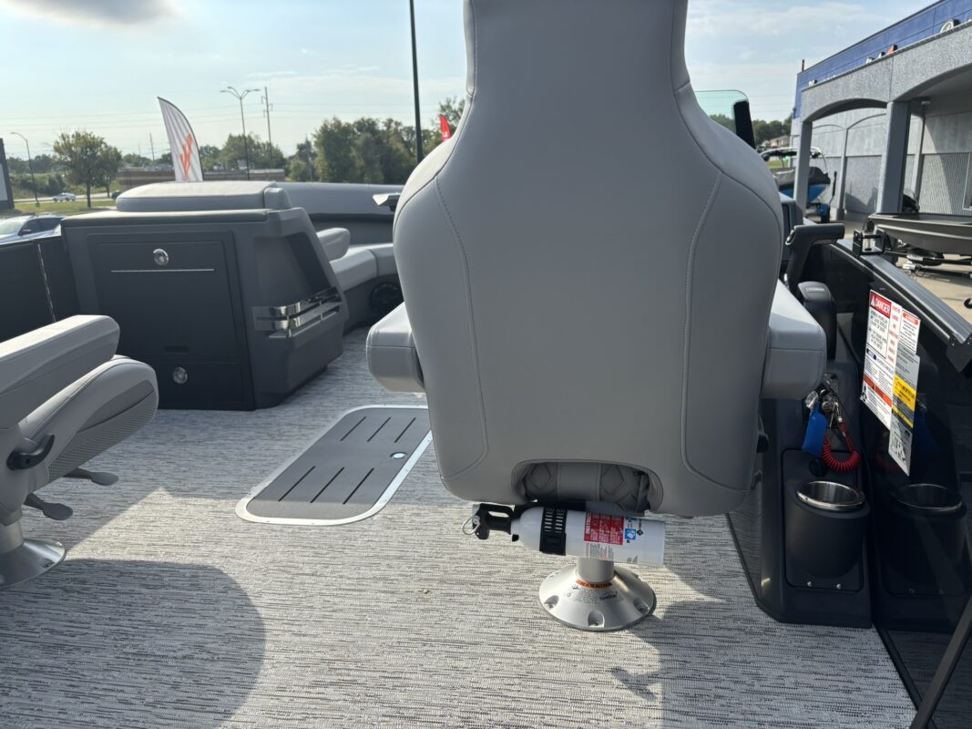 2026 Bennington 22 MSB Base