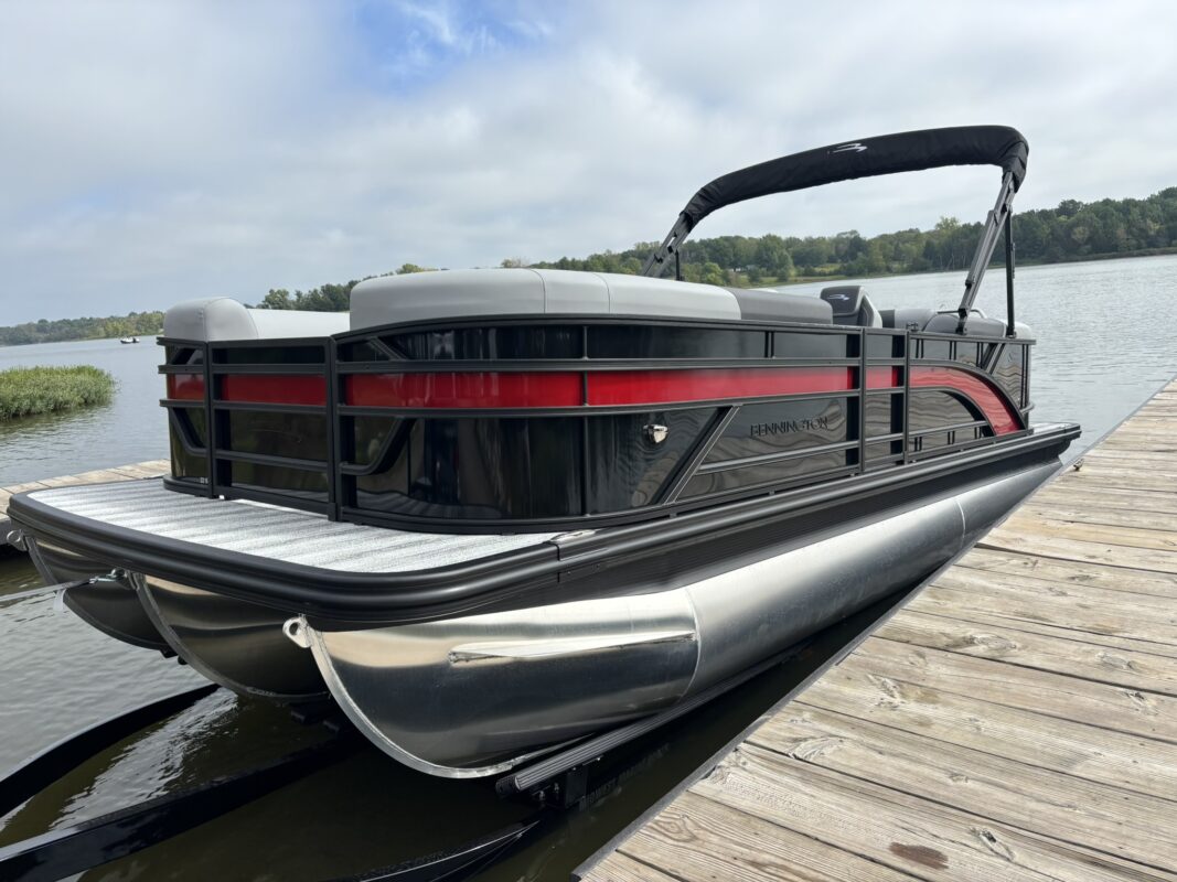 2026 Bennington 22 SSR Sport