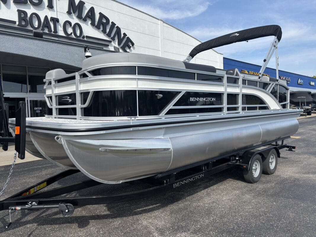 2026 Bennington 22 SSB Base