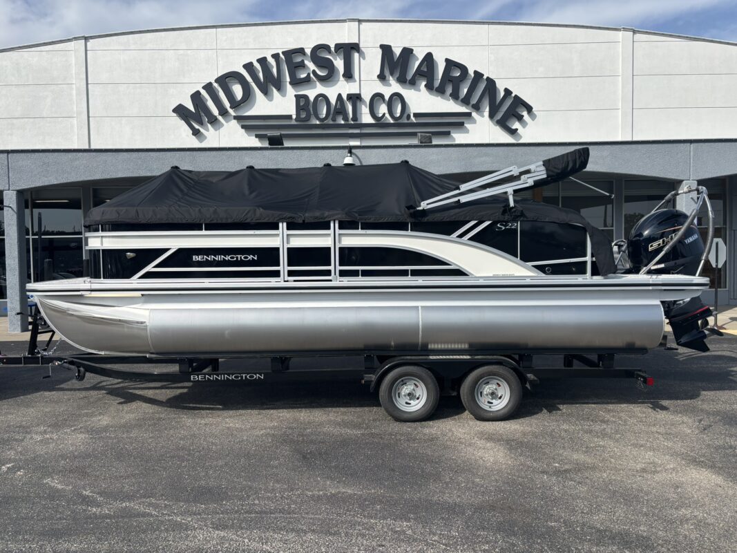 2026 Bennington 22 SSB Base