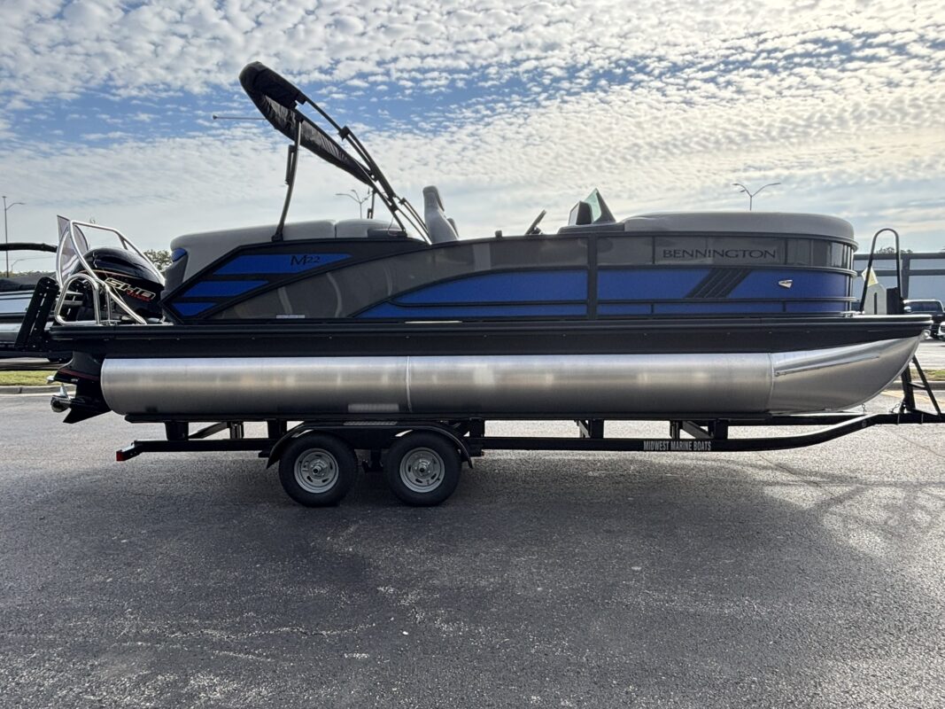 2026 Bennington 22 MFB Base