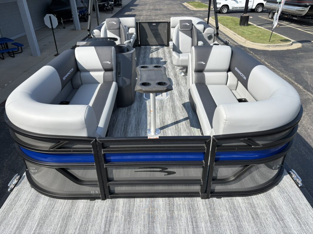 2026 Bennington 22 SSR Sport