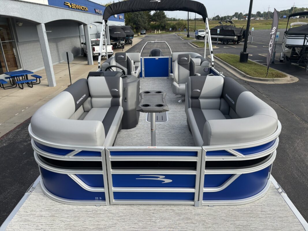2026 Bennington 22 SSR Base