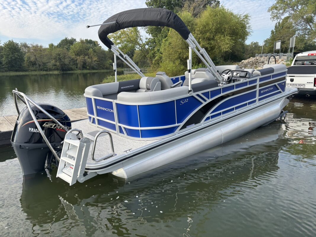 2026 Bennington 22 SSR Base