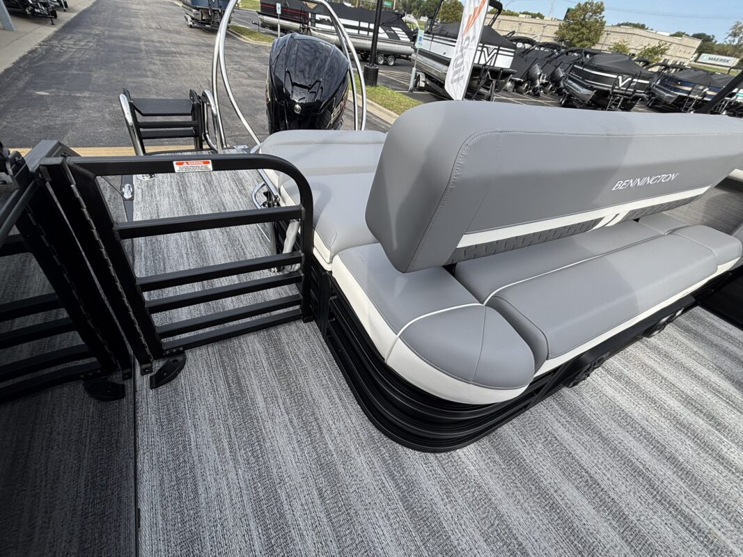 2026 Bennington 22 MSB Sport