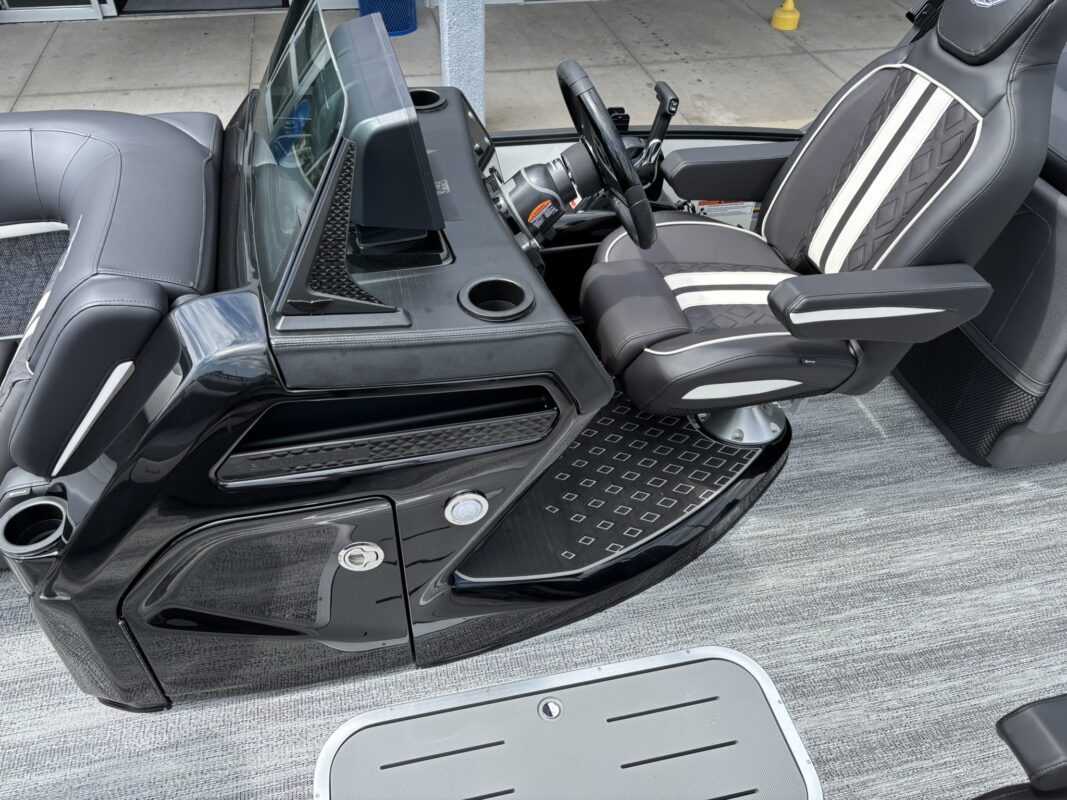 2026 Bennington 22 MFB Sport