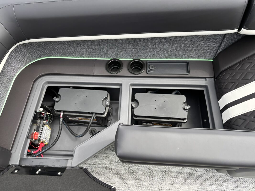 2026 Bennington 22 MFB Sport