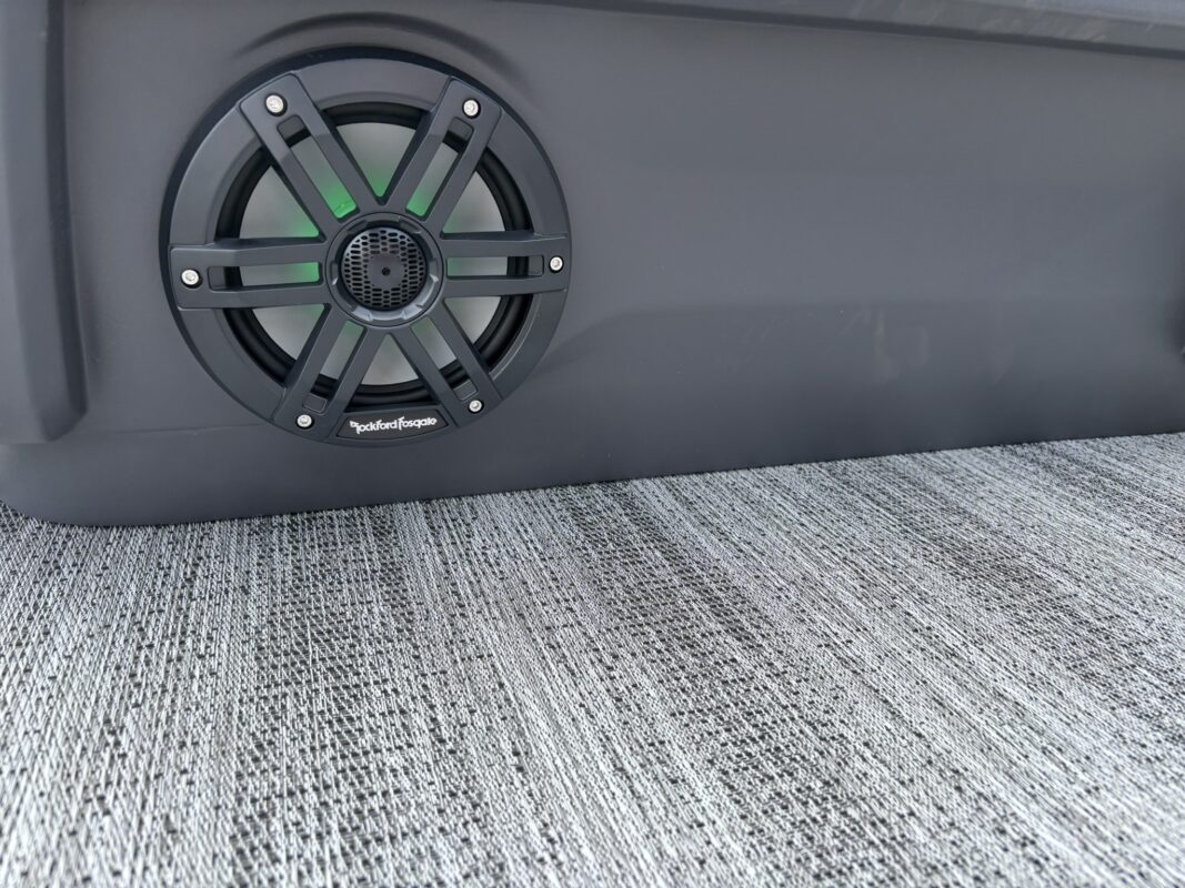 2026 Bennington 22 MFB Sport