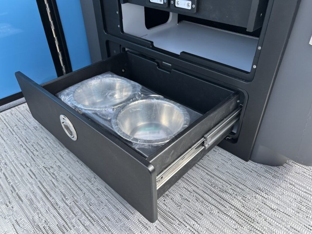 2026 Bennington 22 MSB Base