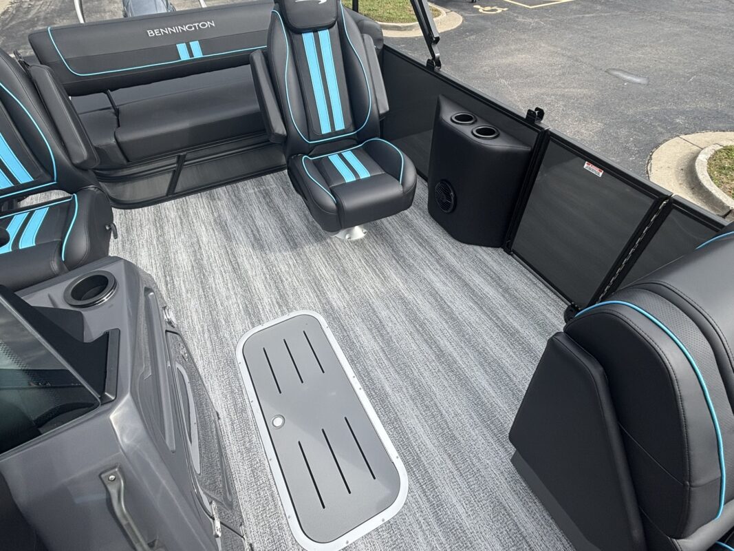 2026 Bennington 22 SSB Sport