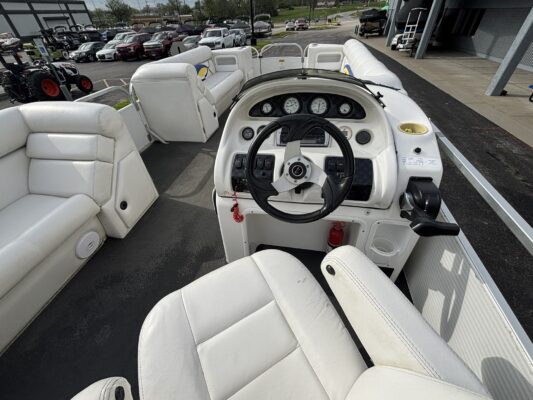 2005 Playcraft 26 Powertoon