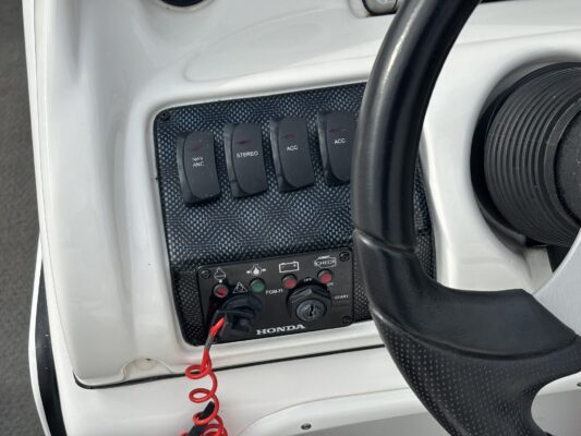 2005 Playcraft 26 Powertoon