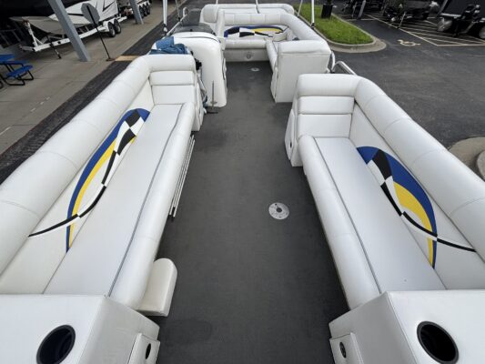 2005 Playcraft 26 Powertoon