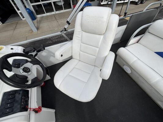 2005 Playcraft 26 Powertoon