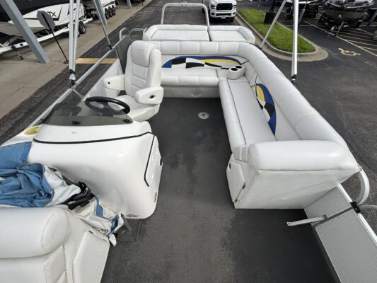 2005 Playcraft 26 Powertoon