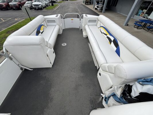 2005 Playcraft 26 Powertoon