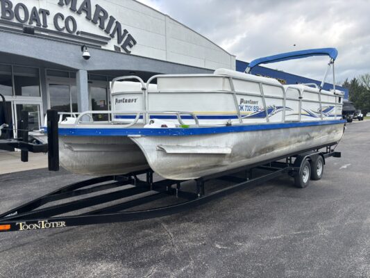 2005 Playcraft 26 Powertoon