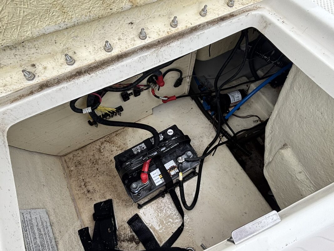 2019 Bayliner 210 DB