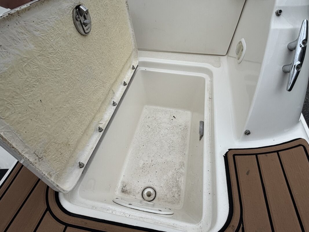 2019 Bayliner 210 DB