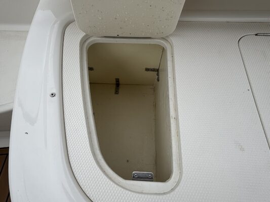 2019 Bayliner 210 DB