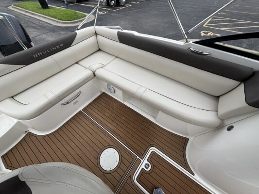 2019 Bayliner 210 DB