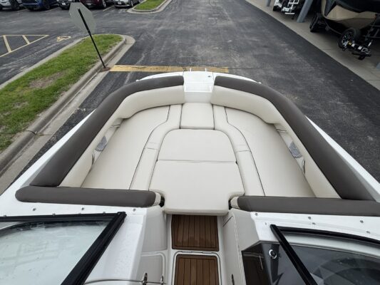 2019 Bayliner 210 DB