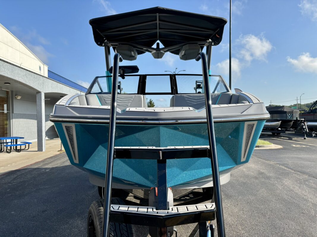 2026 Nautique Super Air G23