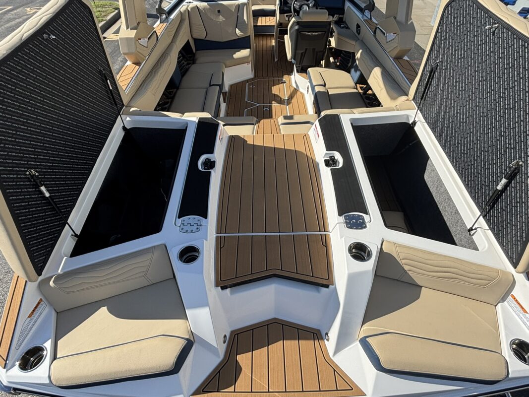 2026 Nautique Super Air G23