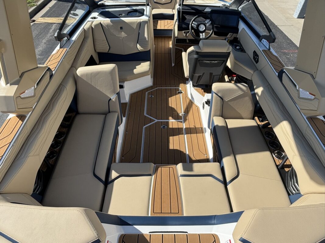 2026 Nautique Super Air G23