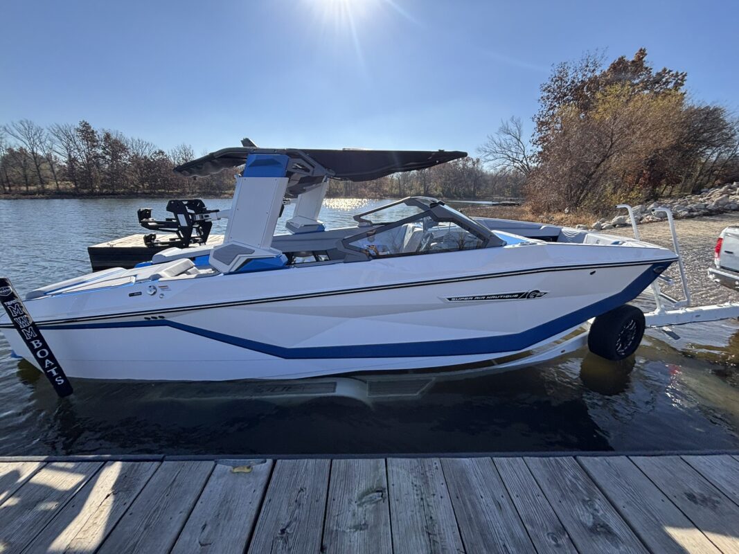 2026 Nautique Super Air G23