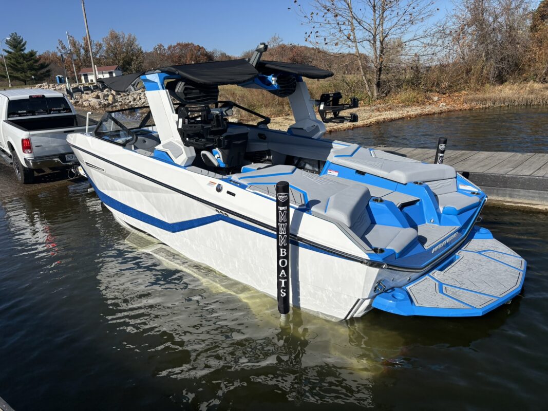 2026 Nautique Super Air G23