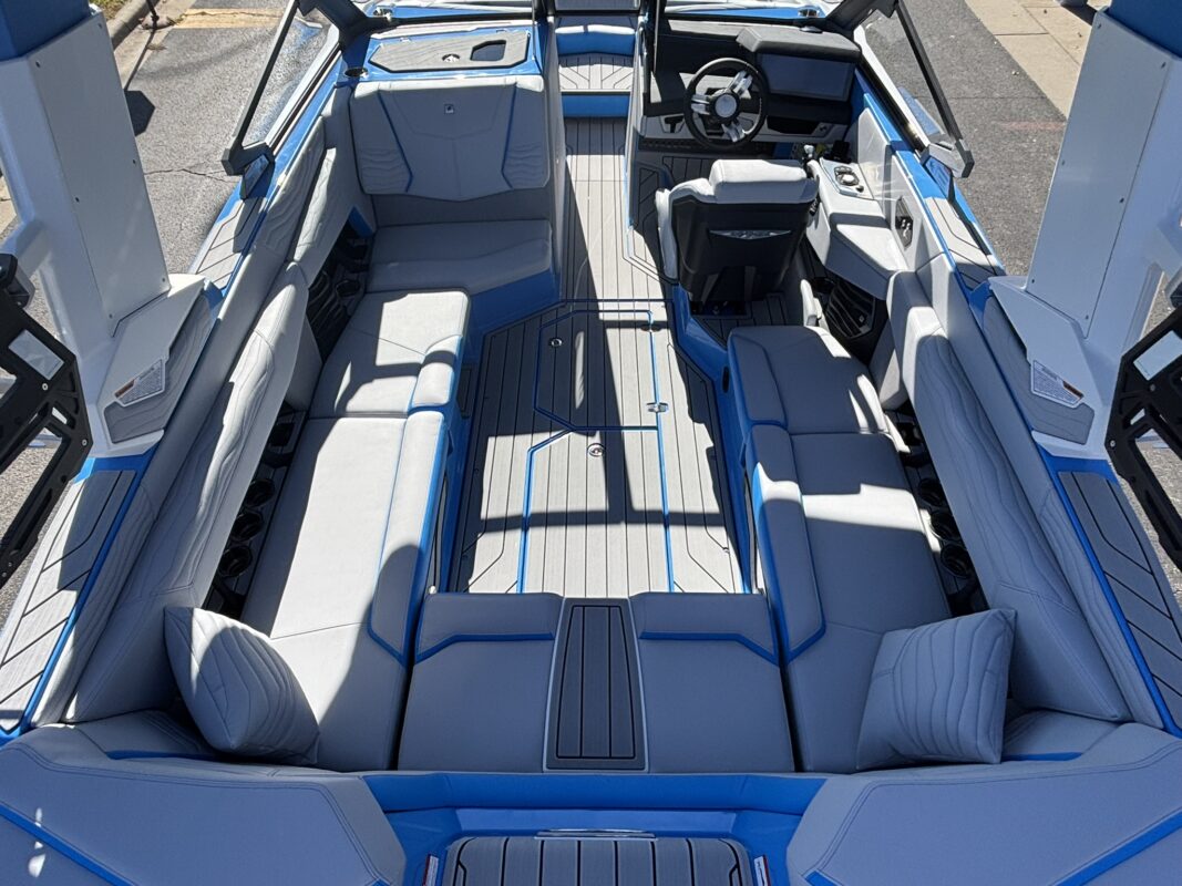 2026 Nautique Super Air G23
