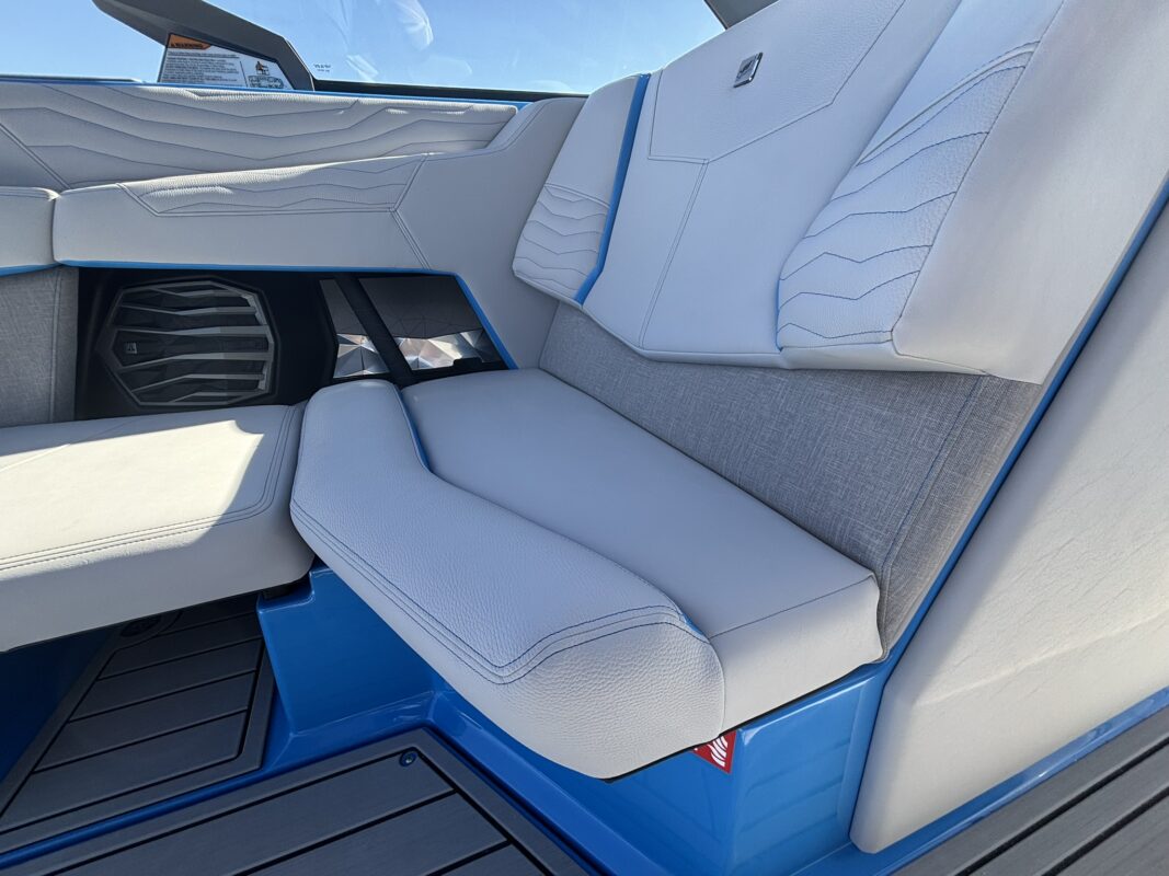 2026 Nautique Super Air G23