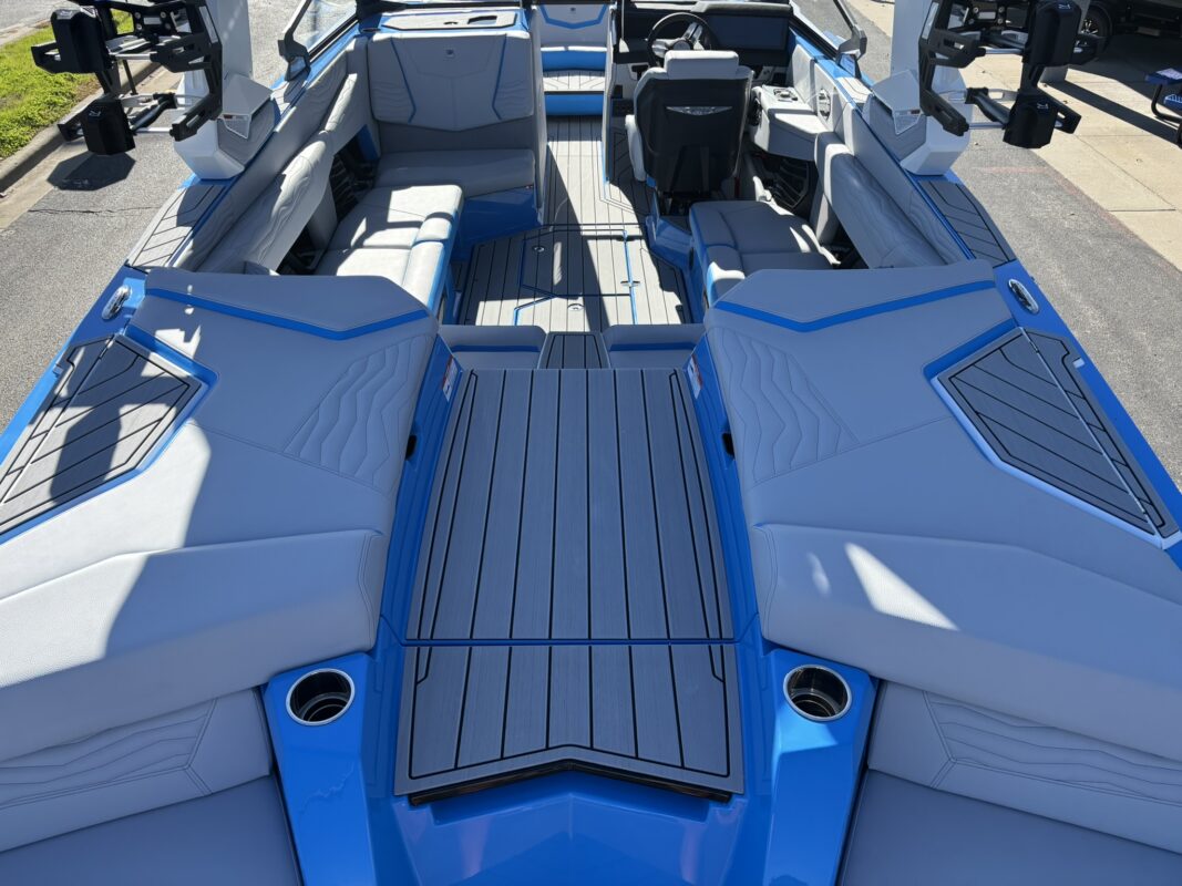 2026 Nautique Super Air G23