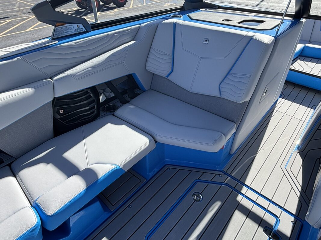 2026 Nautique Super Air G23