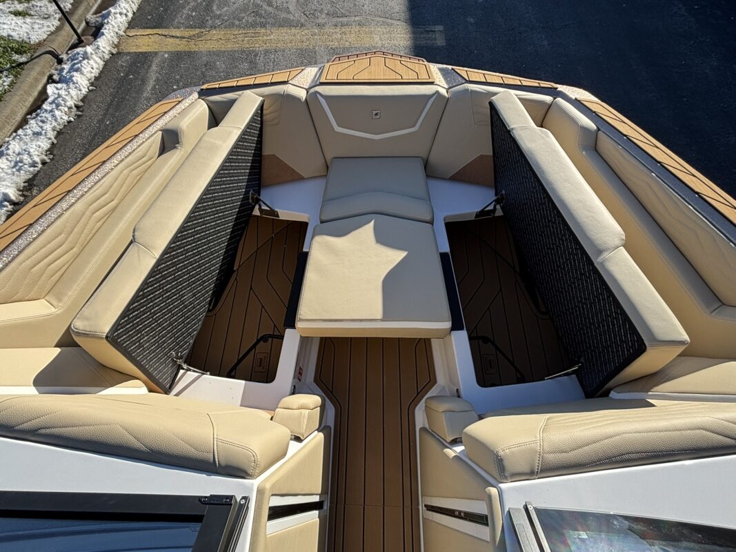 2026 Nautique Super Air G23