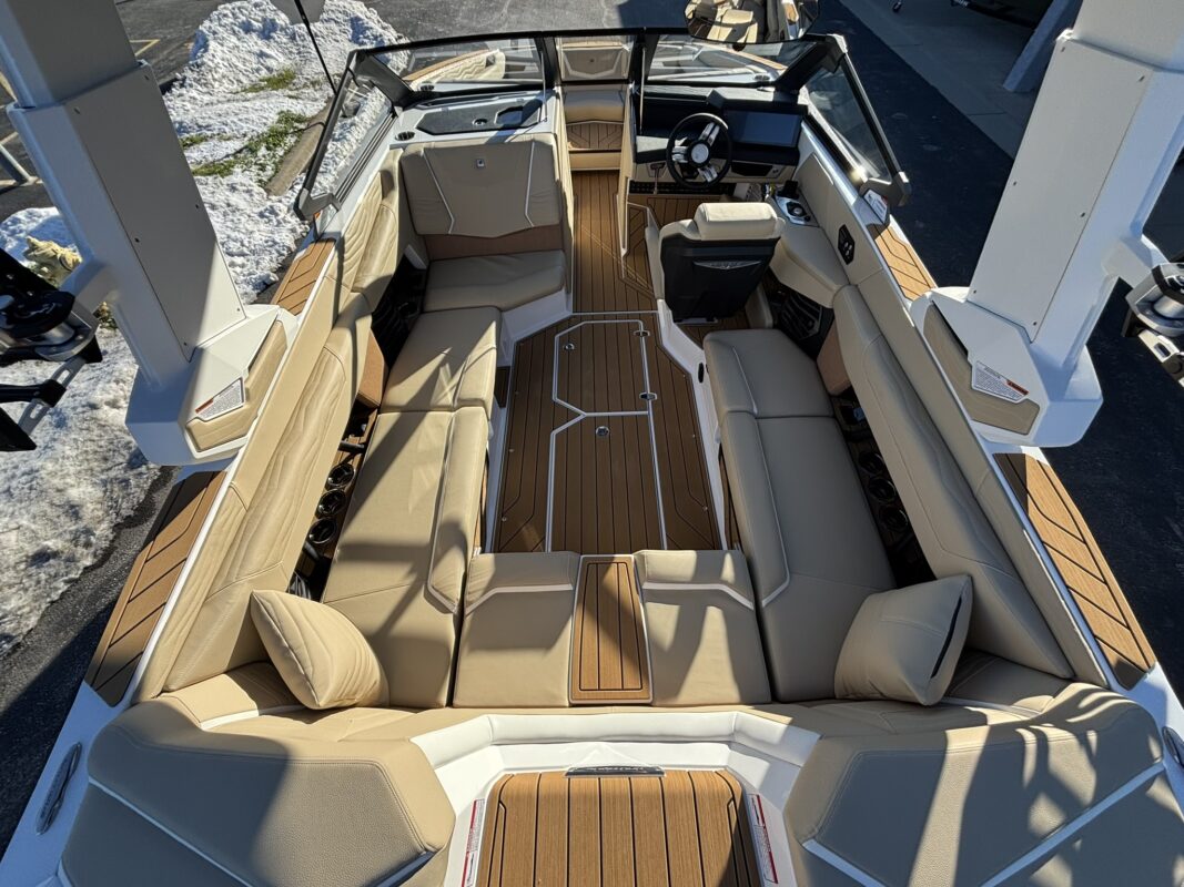 2026 Nautique Super Air G23