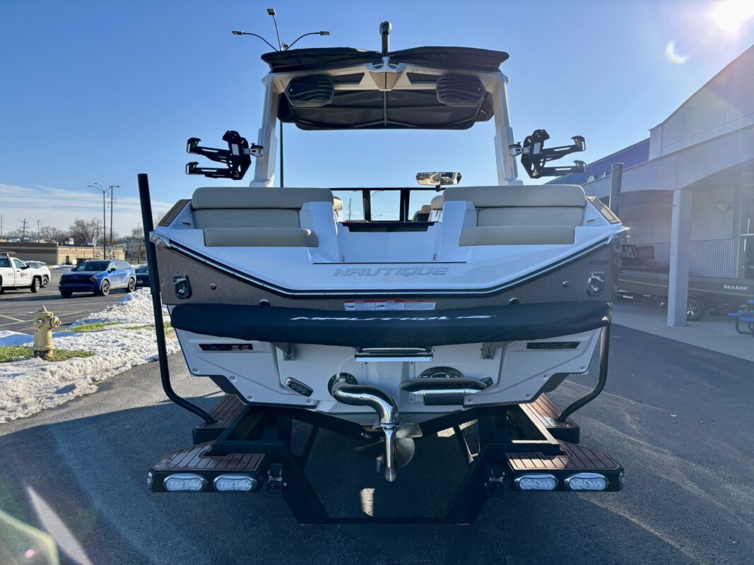2026 Nautique Super Air G23