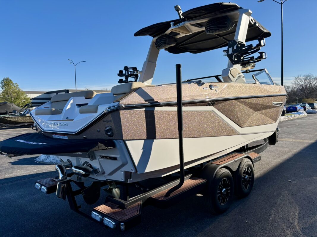 2026 Nautique Super Air G23