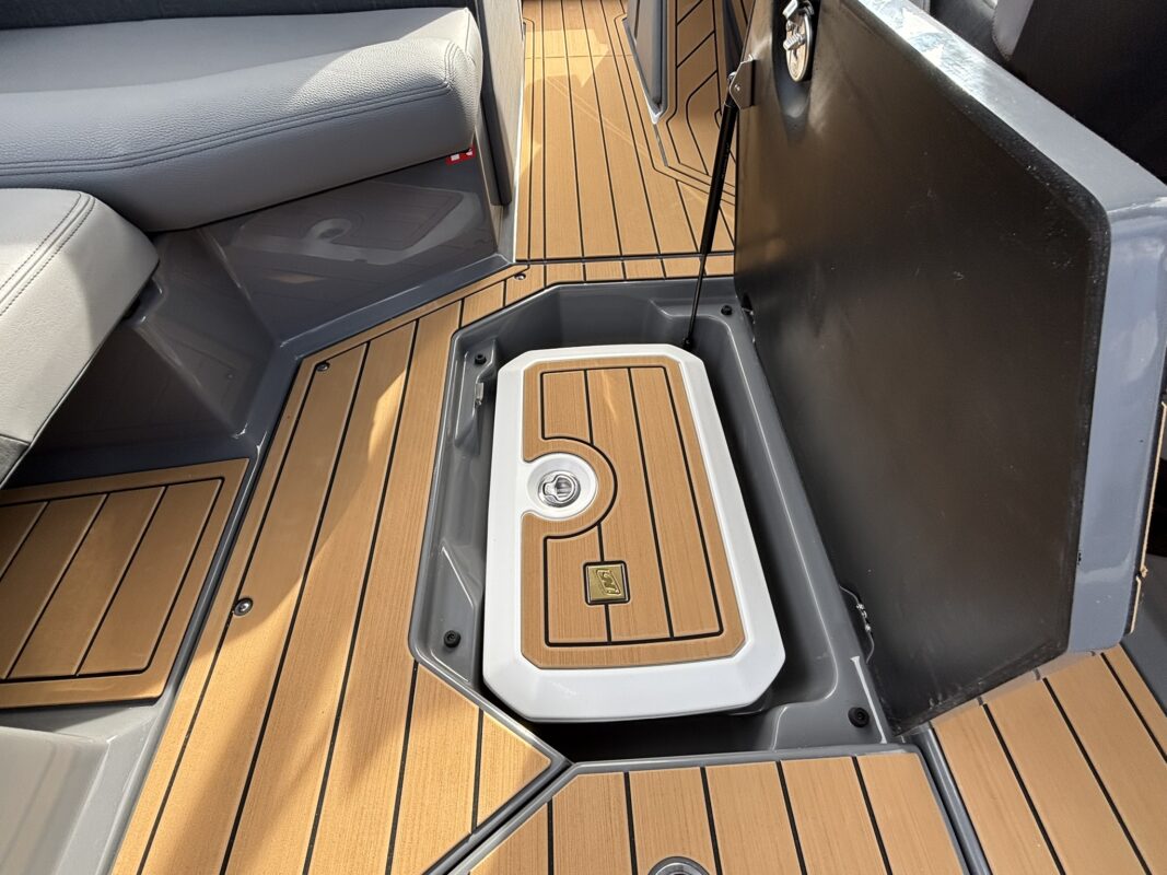 2026 Nautique Super Air G23